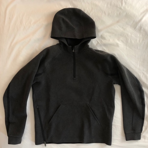lululemon athletica Other - Grey Lululemon quarter zip hoody Large lululemon athletica Other - Grey Lululemon quarter zip hoody Large